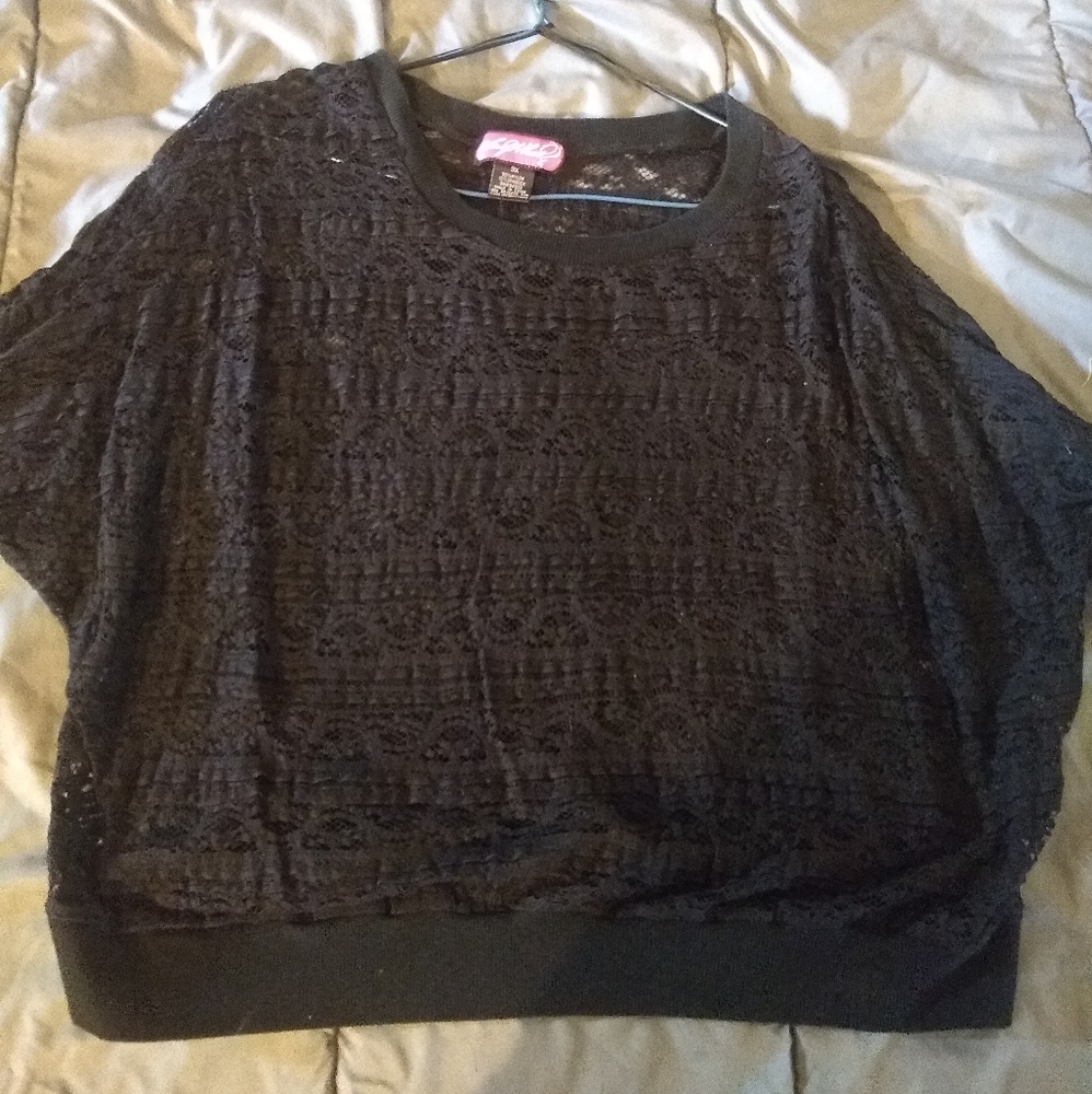 Lace crop top
